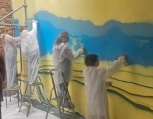 Fresque de l'école fondamentale Sainte-Gertrude à Brugelette